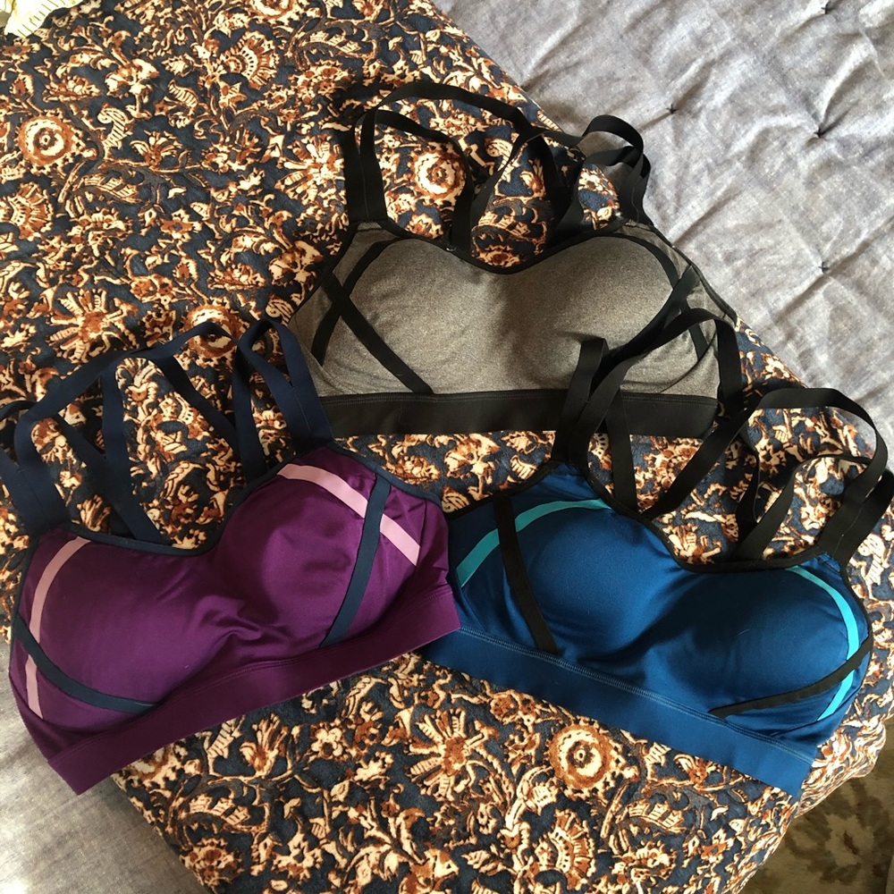 Set of three sports bras
